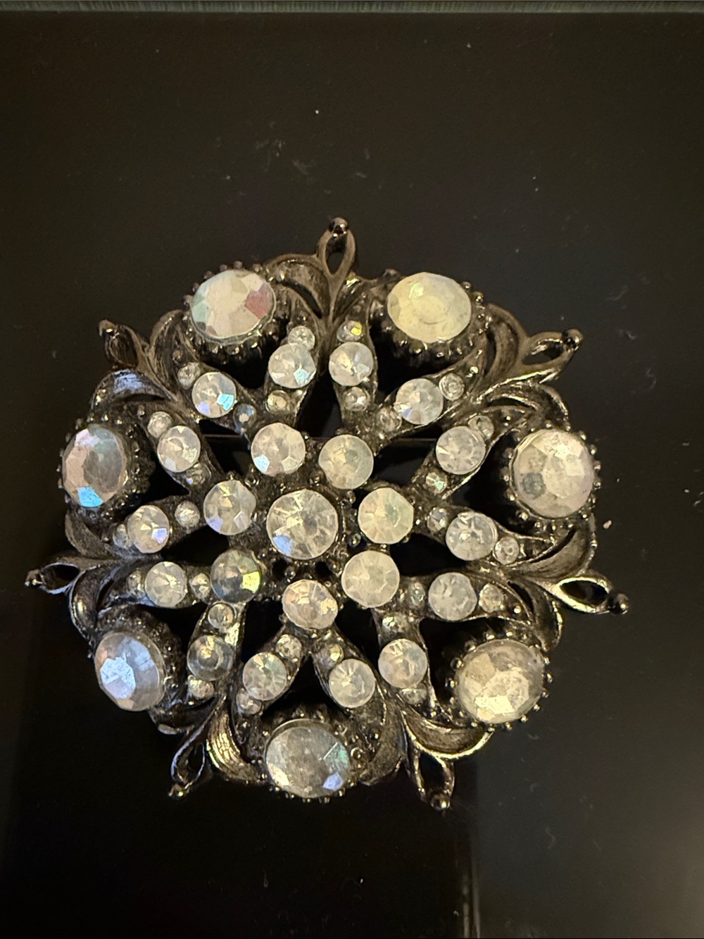 Crystal Snowflake Vintage-Style Brooch - Clear Crystals